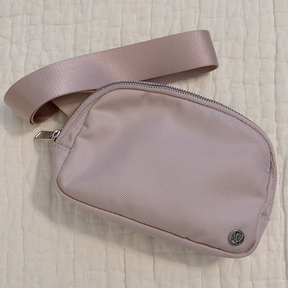 Lululemon Belt Bag
